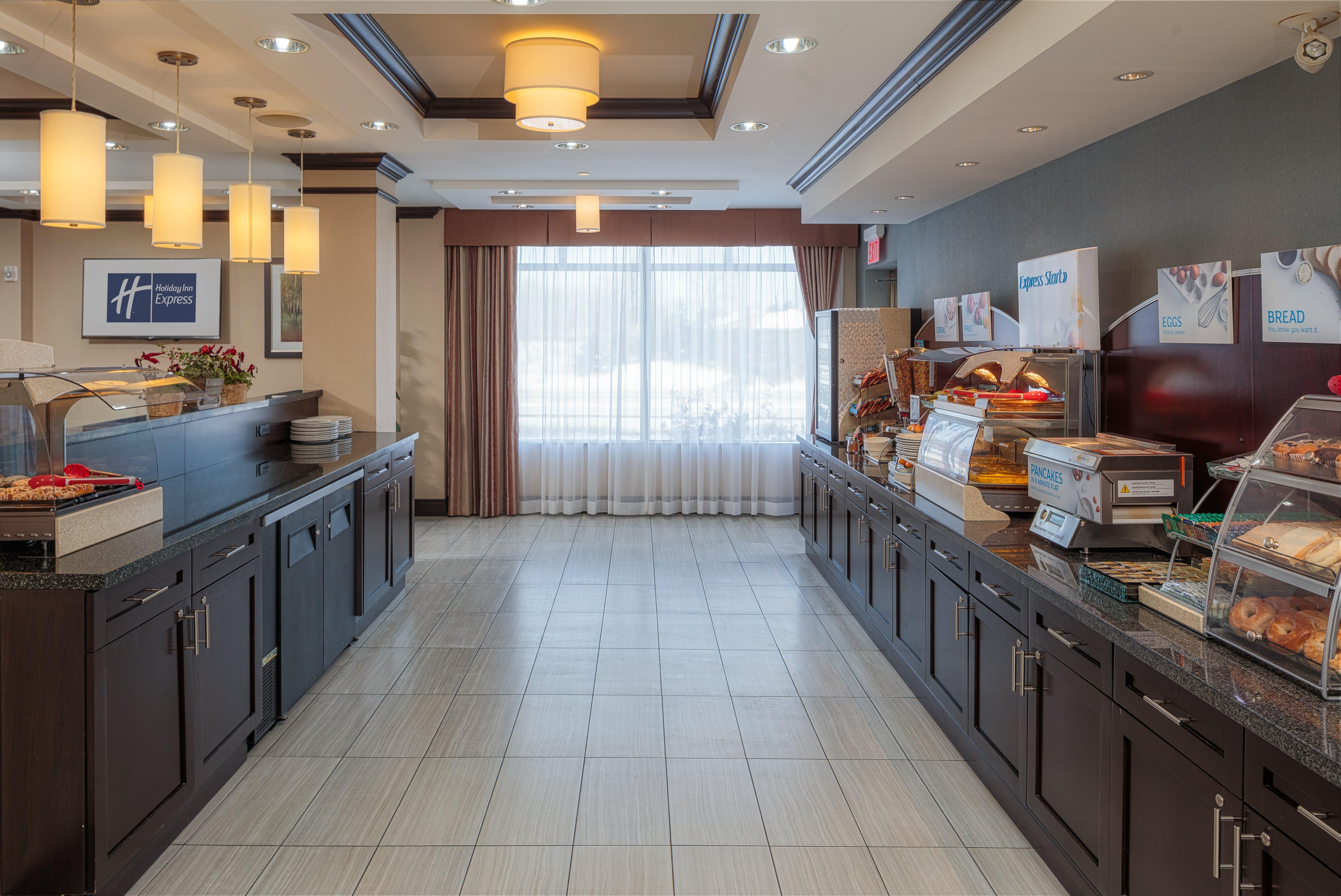 Holiday Inn Express & Suites Ottawa East-Orleans By Ihg Екстер'єр фото