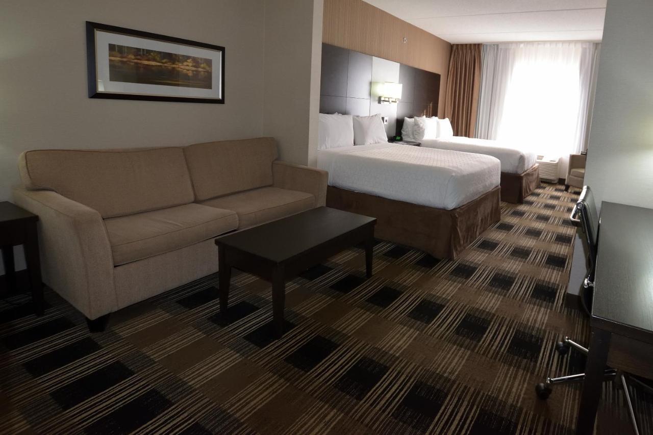 Holiday Inn Express & Suites Ottawa East-Orleans By Ihg Екстер'єр фото