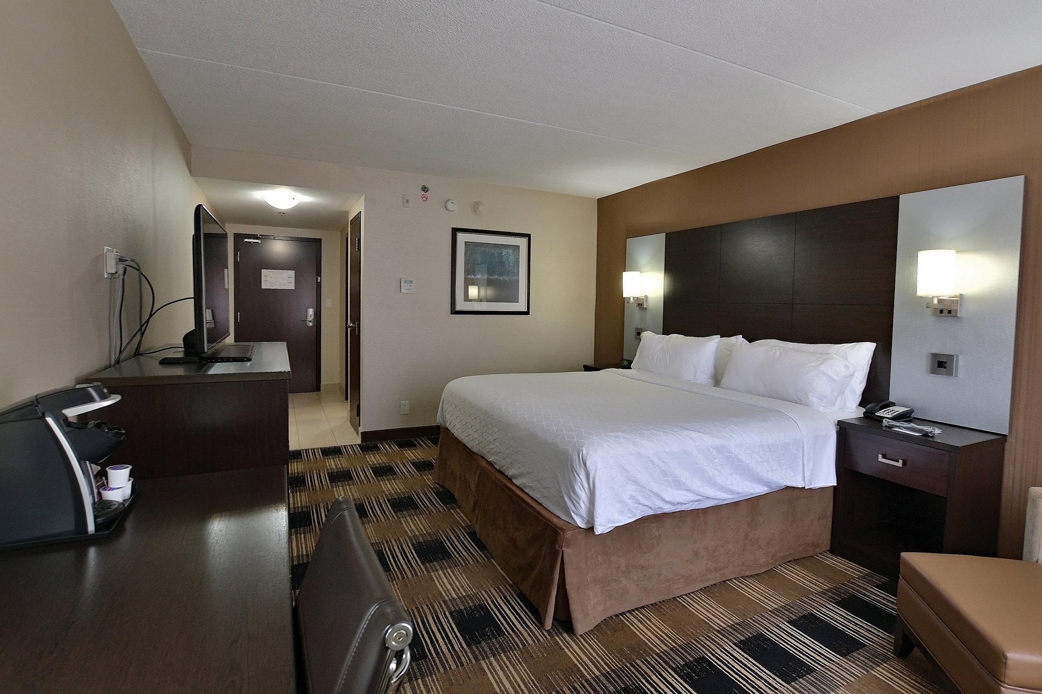 Holiday Inn Express & Suites Ottawa East-Orleans By Ihg Екстер'єр фото