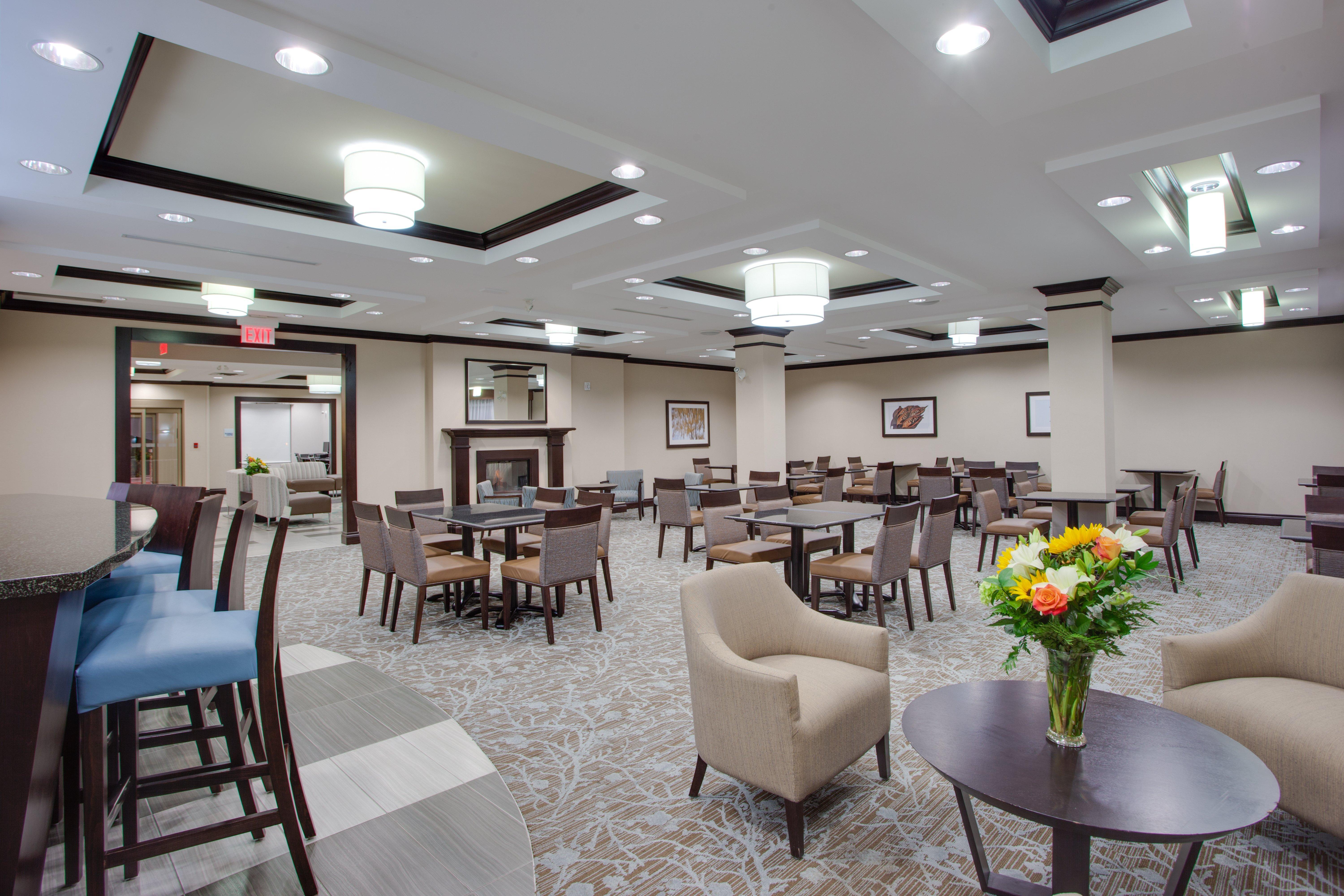 Holiday Inn Express & Suites Ottawa East-Orleans By Ihg Екстер'єр фото