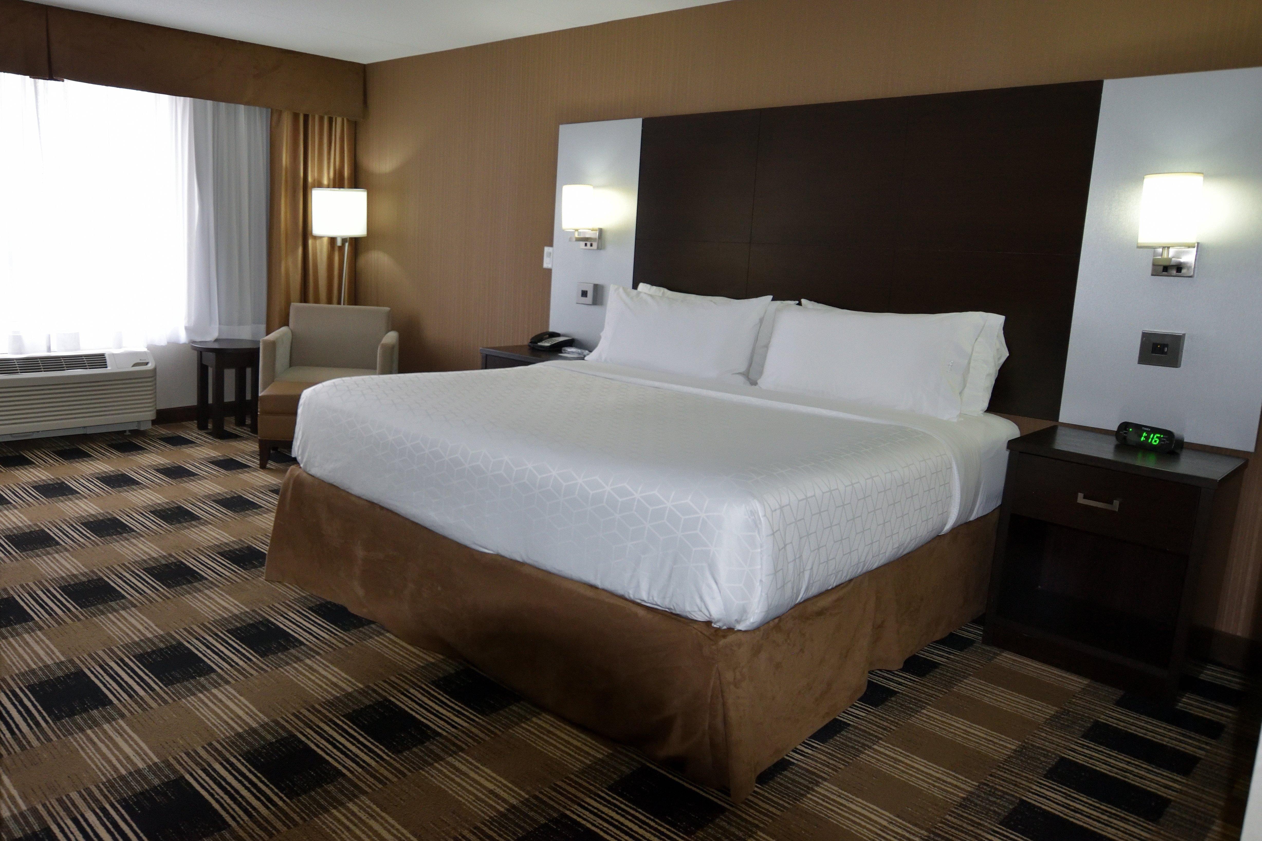 Holiday Inn Express & Suites Ottawa East-Orleans By Ihg Екстер'єр фото
