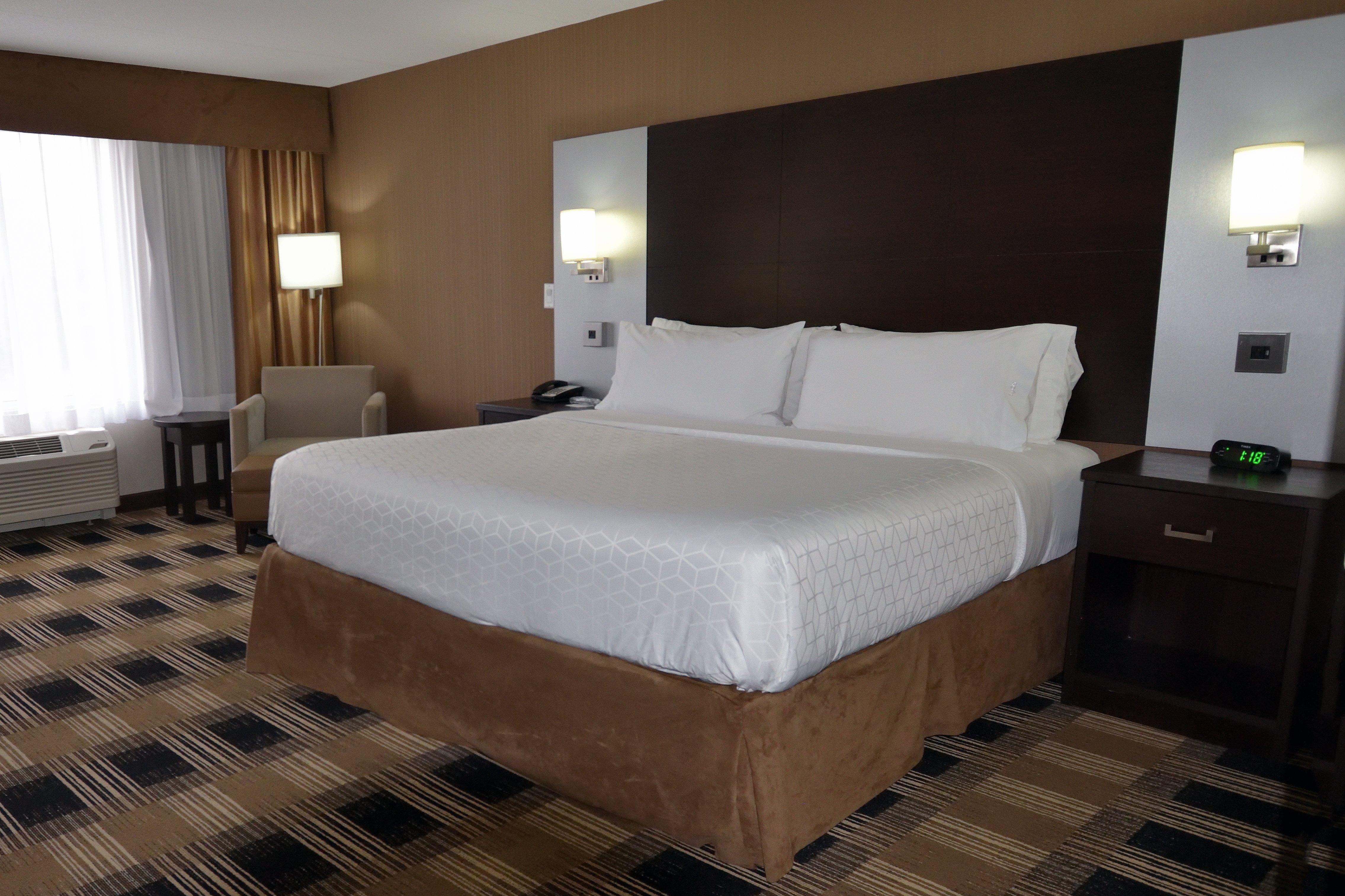Holiday Inn Express & Suites Ottawa East-Orleans By Ihg Екстер'єр фото