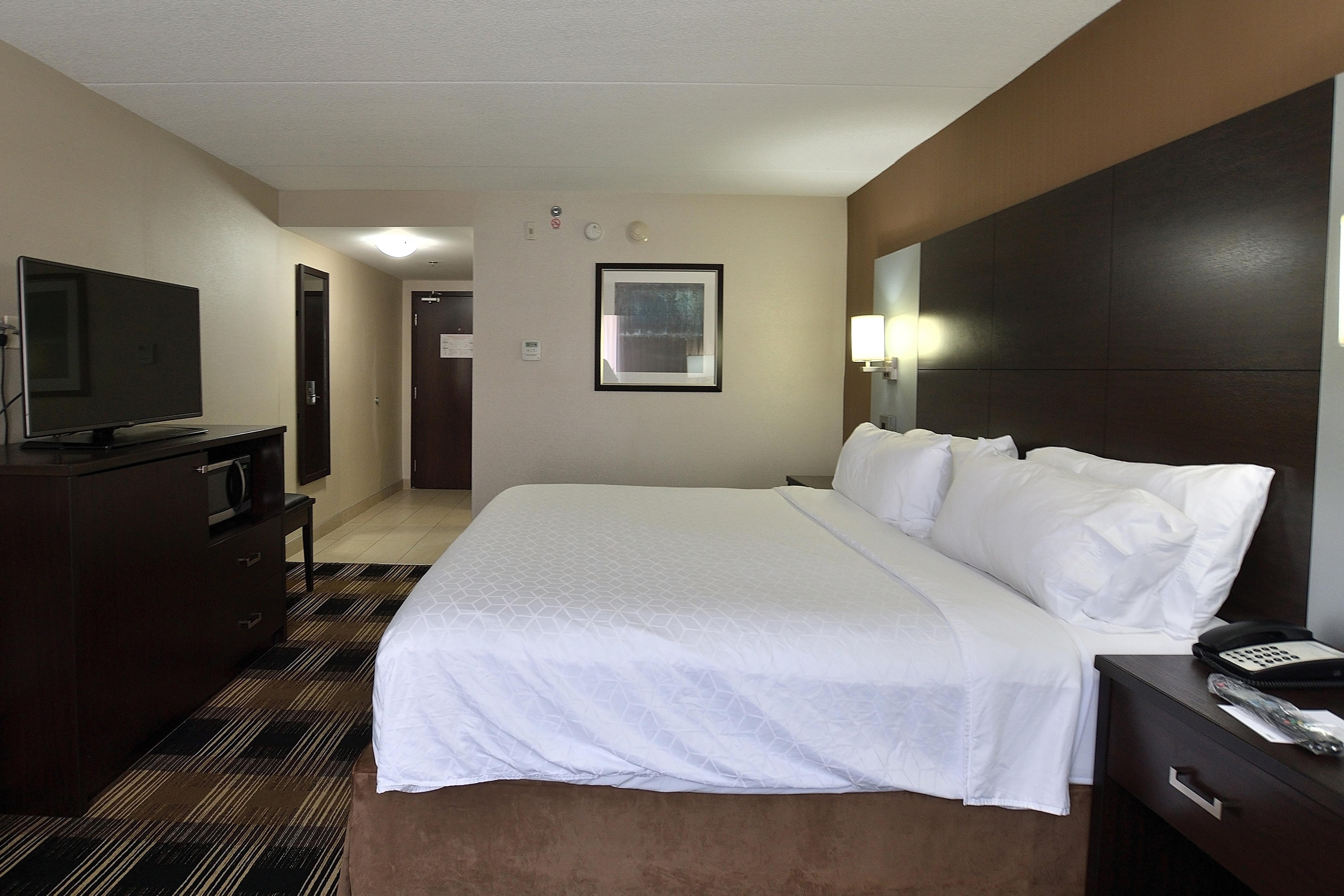 Holiday Inn Express & Suites Ottawa East-Orleans By Ihg Екстер'єр фото