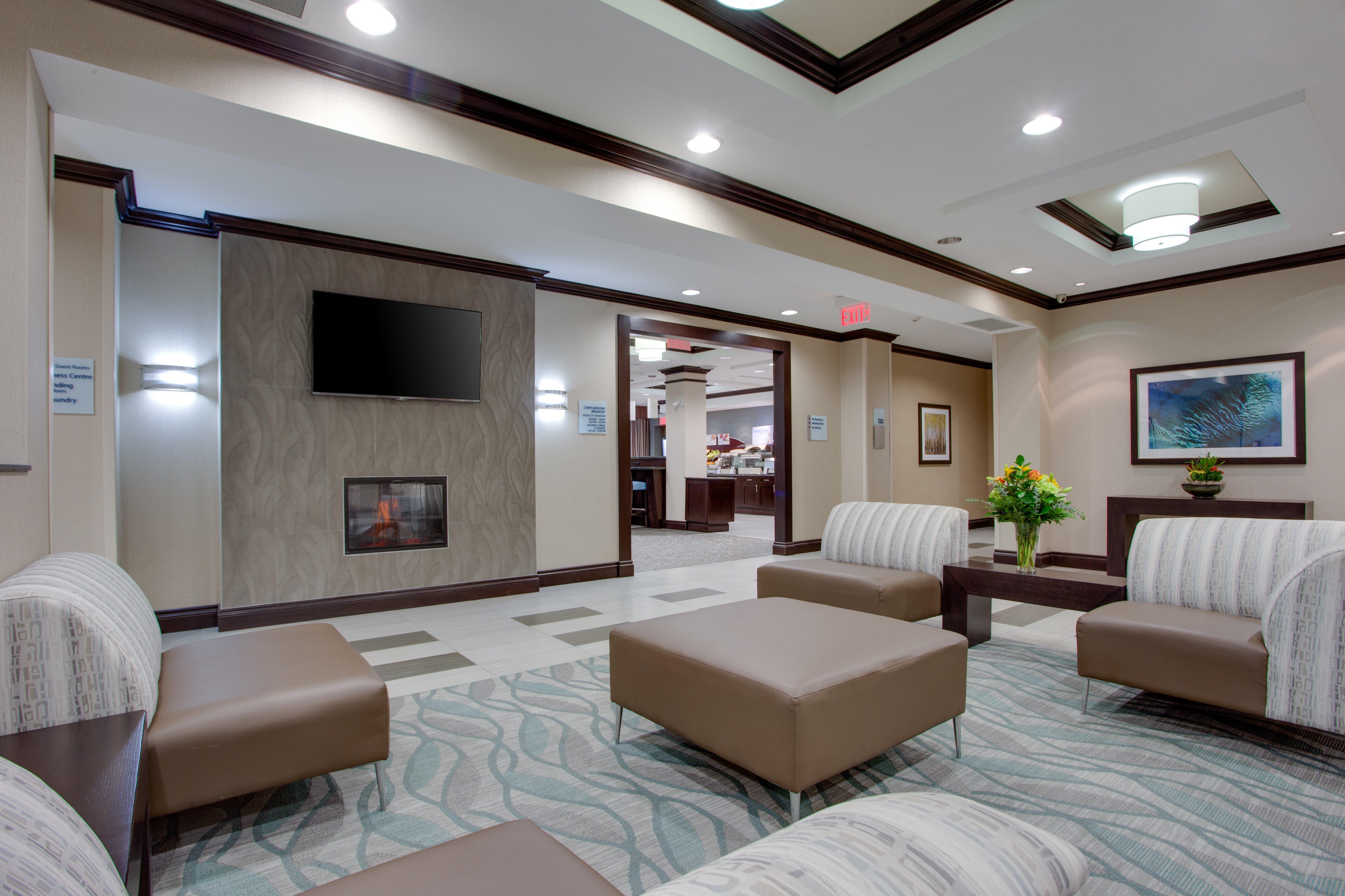 Holiday Inn Express & Suites Ottawa East-Orleans By Ihg Екстер'єр фото