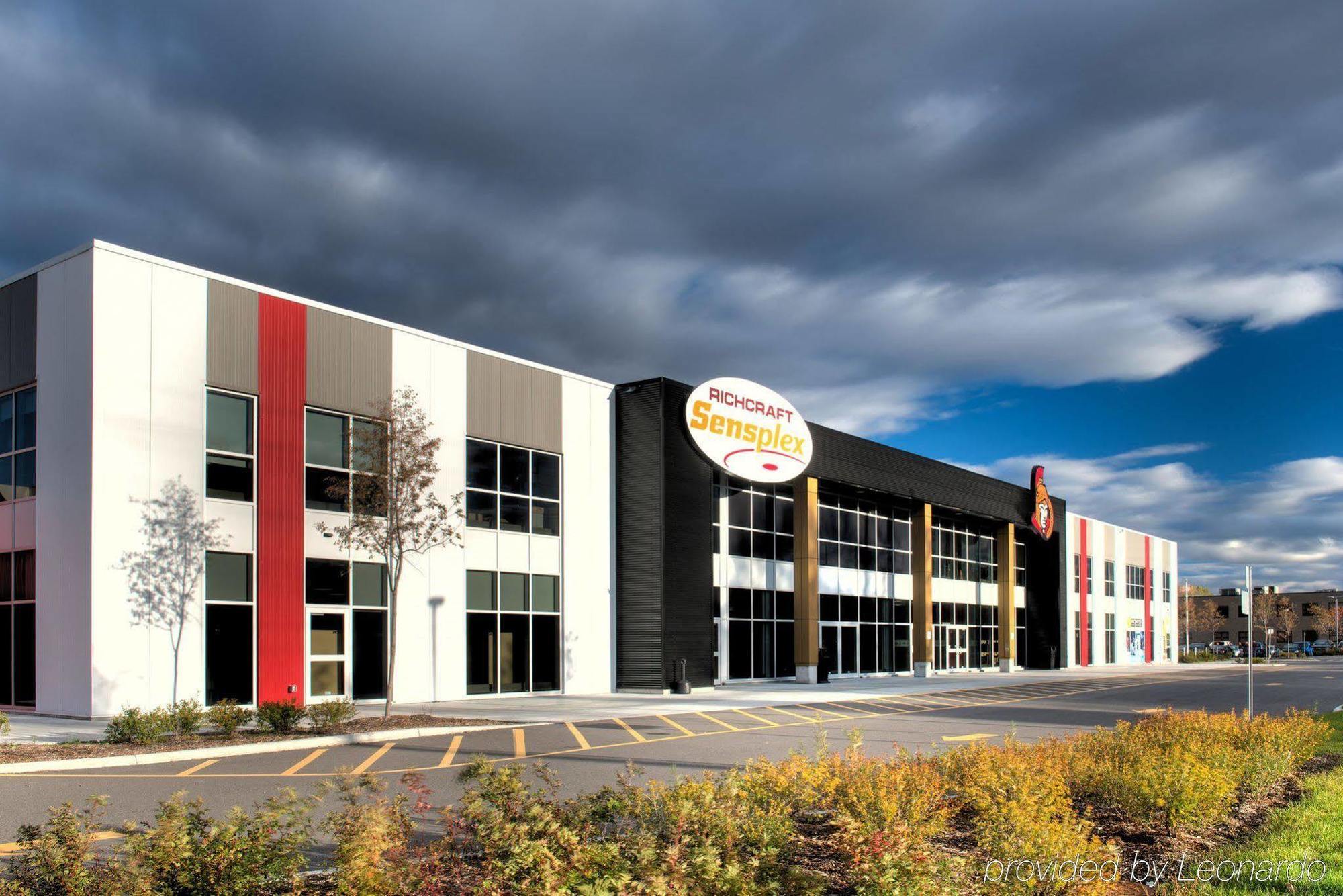 Holiday Inn Express & Suites Ottawa East-Orleans By Ihg Екстер'єр фото