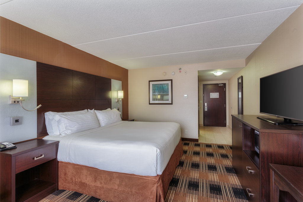 Holiday Inn Express & Suites Ottawa East-Orleans By Ihg Екстер'єр фото